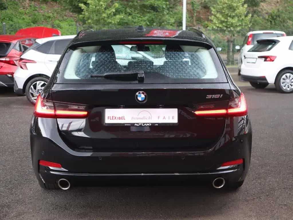 BMW 318 i LED Navi Tempomat Sitzheizung DAB Bluetooth 02/2023-photo-4