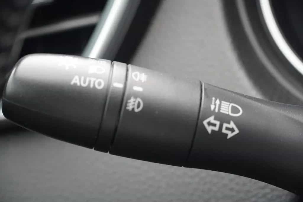 Nissan Qashqai 1.2 Visia Klimaaut. LED Navi Kamera DAB 03/2018-photo-19