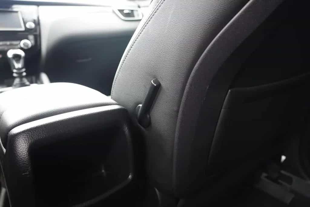 Nissan Qashqai 1.2 Visia Klimaaut. LED Navi Kamera DAB 03/2018-photo-32
