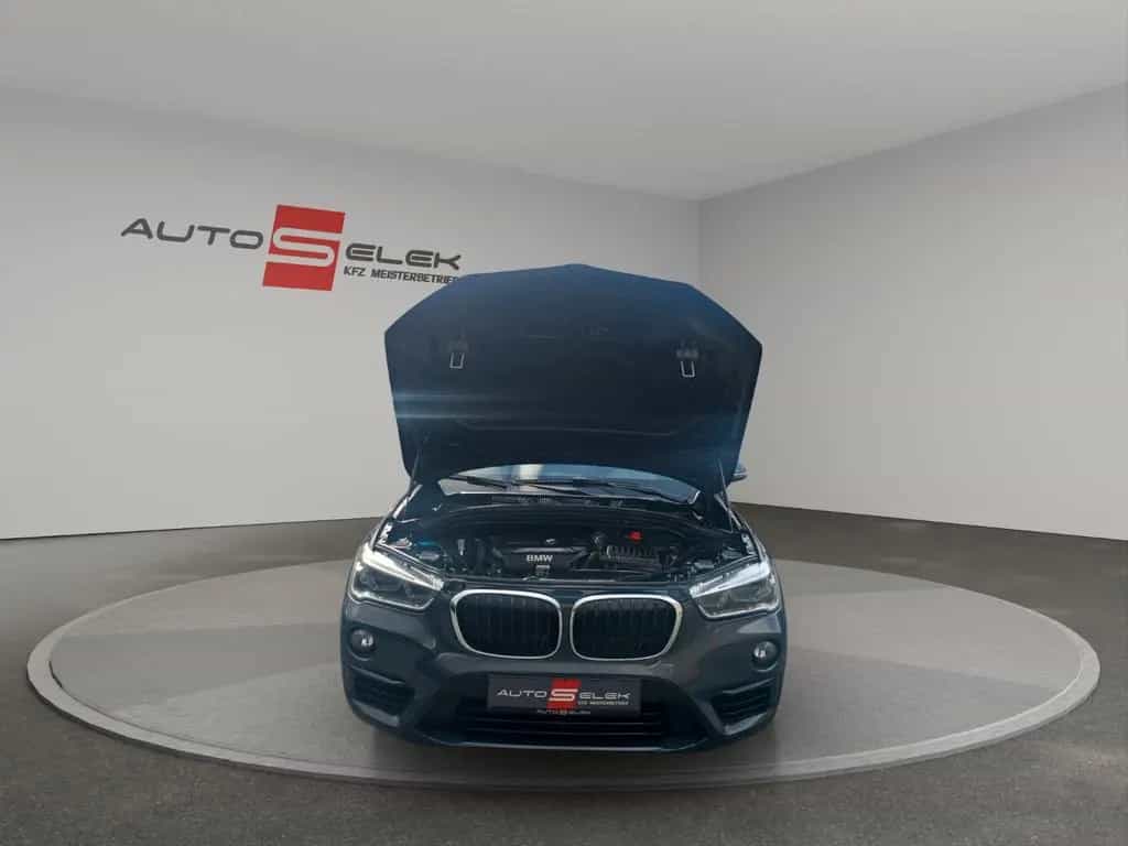 BMW X1 xDrive 18 d Sport Line AUTOMATIK 01/2017-photo-18