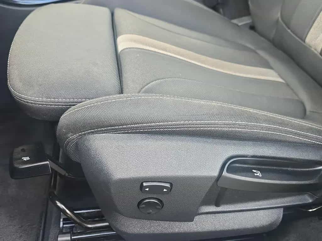 BMW X1 xDrive 18 d Sport Line AUTOMATIK 01/2017-photo-21