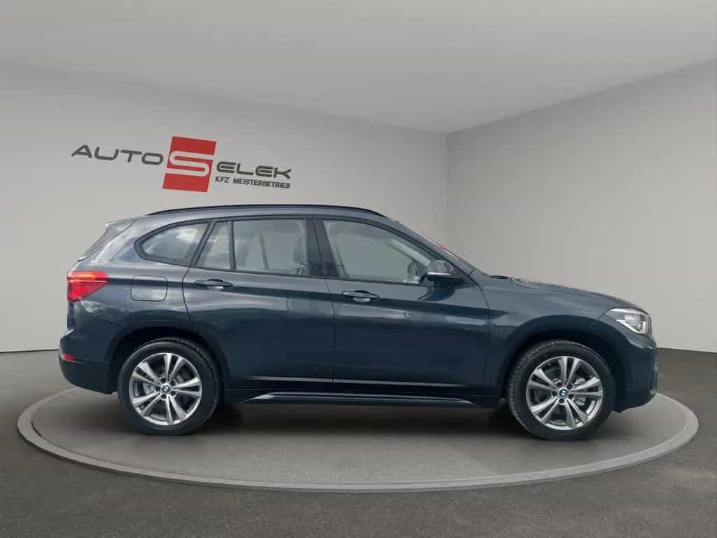 BMW X1 xDrive 18 d Sport Line AUTOMATIK 01/2017-photo-5