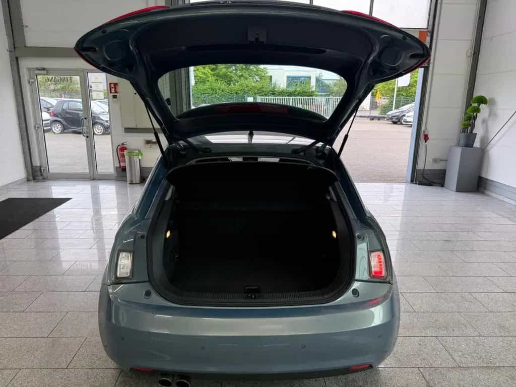 Audi A1 1.4 TFSI*AMBITION*AUTOM*BI-XN*NAV*TMP*APS*SHZ 05/2012-photo-15