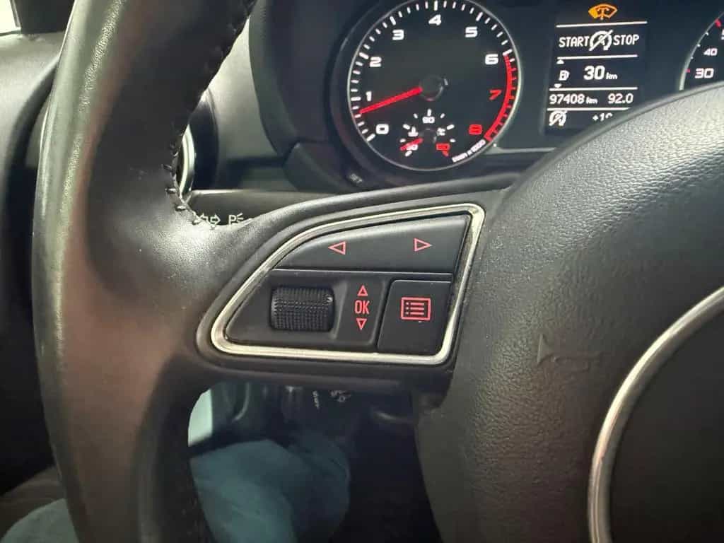 Audi A1 1.4 TFSI*AMBITION*AUTOM*BI-XN*NAV*TMP*APS*SHZ 05/2012-photo-29