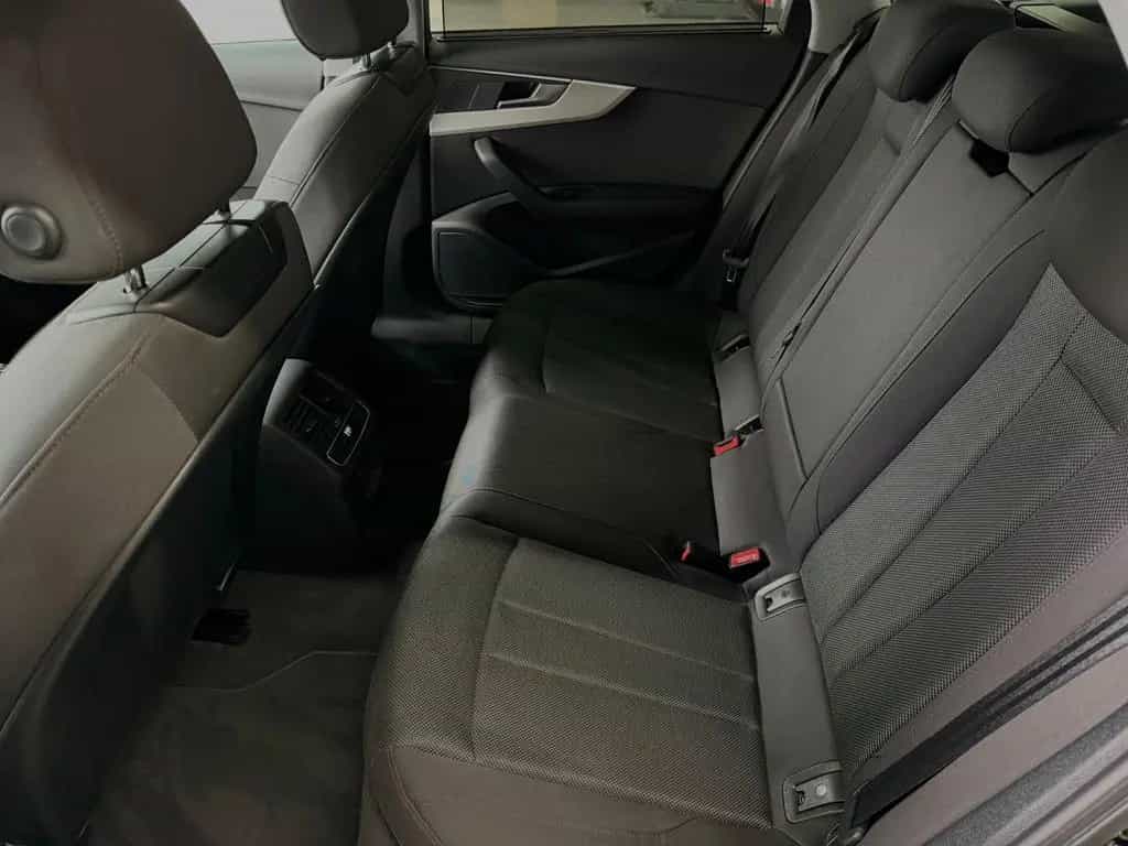 Audi A4 Avant 35 TFSI Aut.+ACC+Pano+Navi+LED+Keyless 11/2020-photo-19