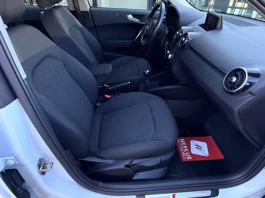 Audi A1 1.4 TFSI Sportback S-Line+Klima+Bluetooth+17" 05/2016-photo-19