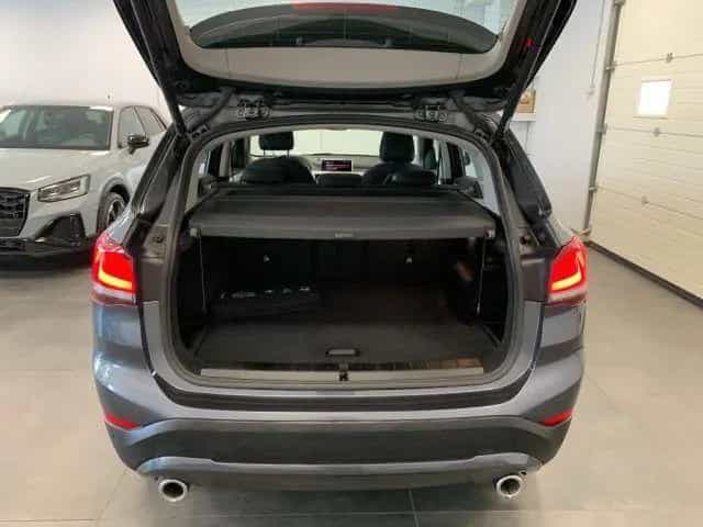 BMW X1 sDrive 18d xLine Automatico 03/2020-photo-14