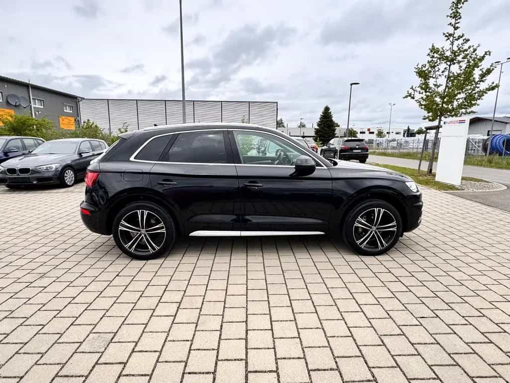 Audi Q5 quattro 4X4 ALLRAD AHK/NAVI/KAMERA 02/2018-photo-4