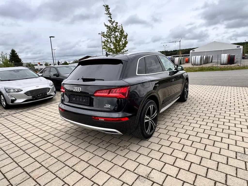 Audi Q5 quattro 4X4 ALLRAD AHK/NAVI/KAMERA 02/2018-photo-7