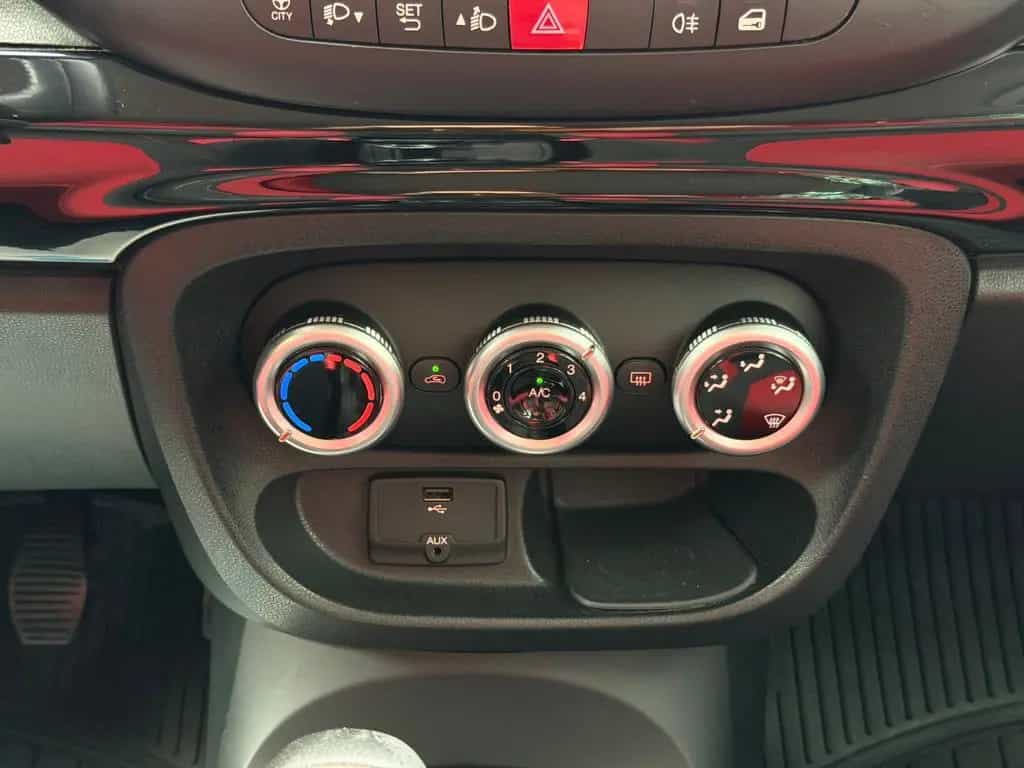 Fiat 500L Pop Star/Klima/Schwarz/107000km/Tüv AU Neu 02/2014-photo-28