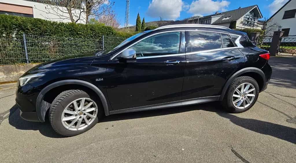 Infiniti QX30 2.2d DCT AWD Premium Tech Premium Tech 11/2016-photo-1