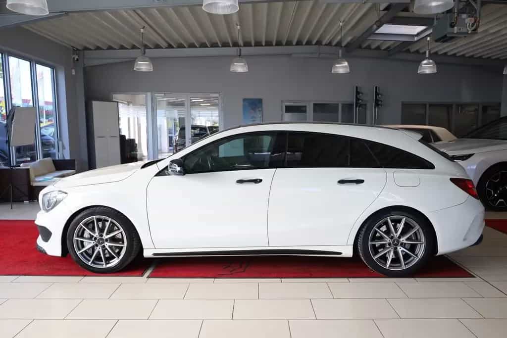 Mercedes-Benz CLA 45 AMG 4Matic *PANORAMA*PDC*LED 06/2016-photo-1