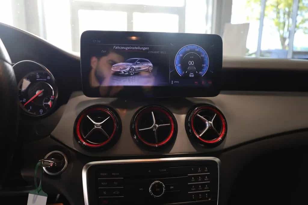 Mercedes-Benz CLA 45 AMG 4Matic *PANORAMA*PDC*LED 06/2016-photo-21