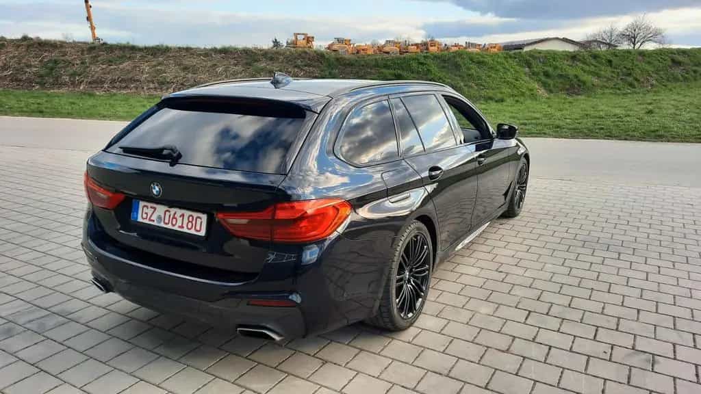 BMW 530 d xDrive M Sport 1.HD PANO 09/2018-photo-10