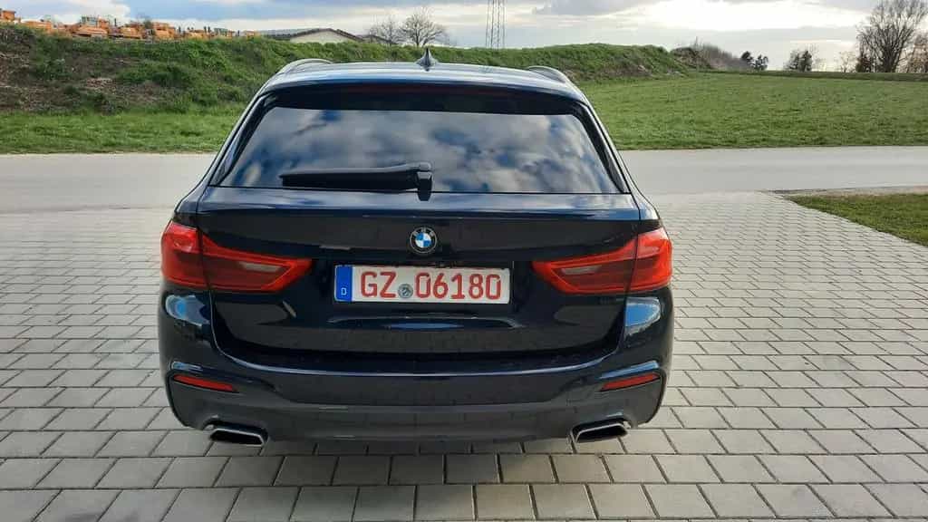 BMW 530 d xDrive M Sport 1.HD PANO 09/2018-photo-11