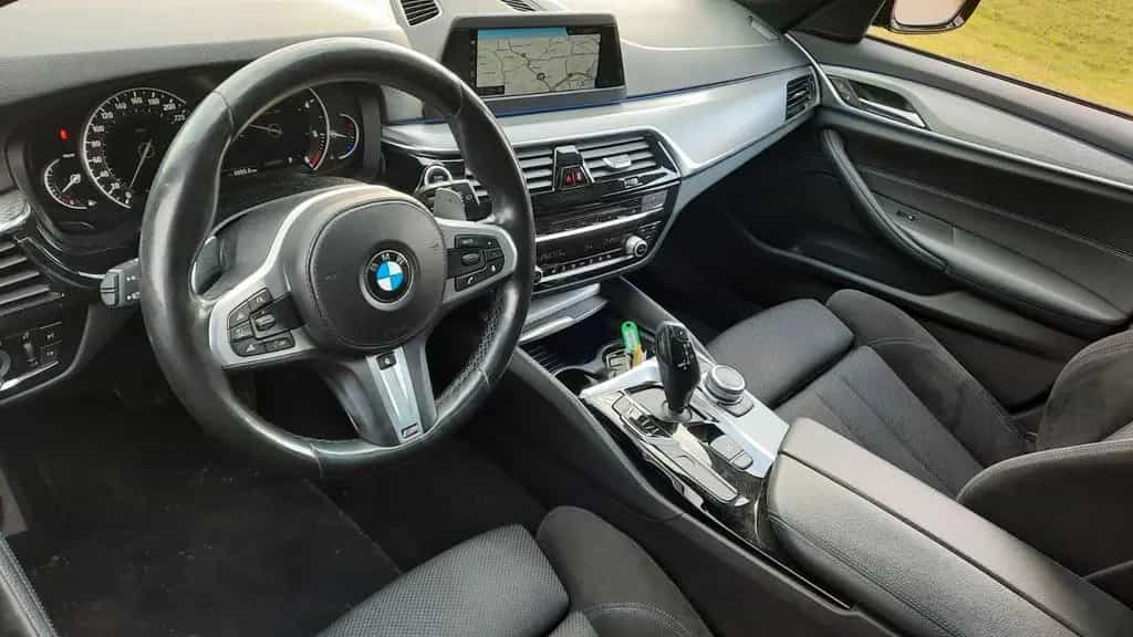 BMW 530 d xDrive M Sport 1.HD PANO 09/2018-photo-15