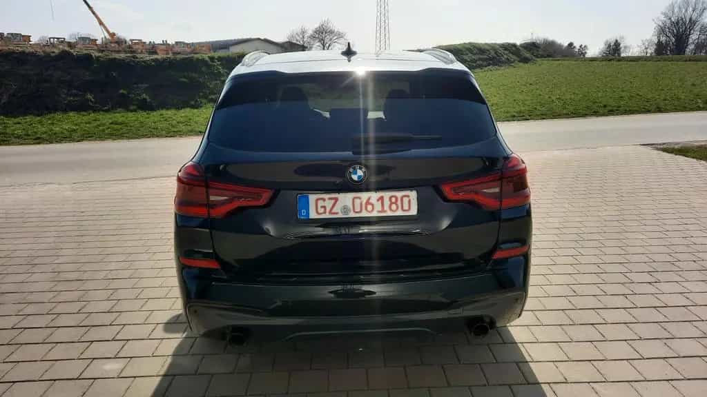 BMW X3 xDrive 20 d M Sport 1.HD TÜV-NEU 02/2021-photo-11