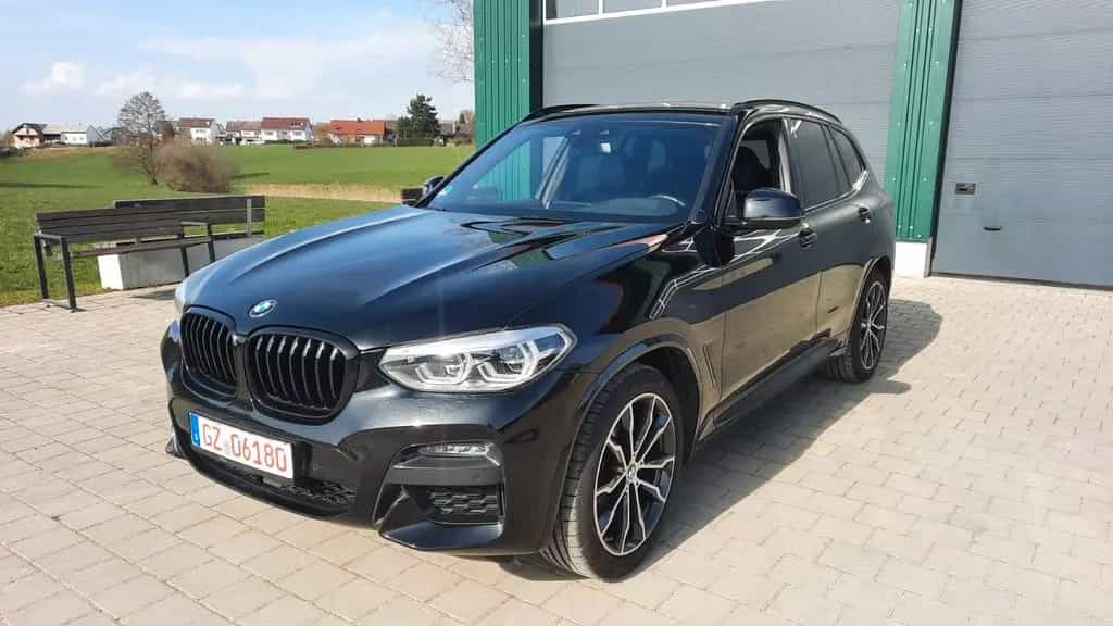 BMW X3 xDrive 20 d M Sport 1.HD TÜV-NEU 02/2021-photo-3