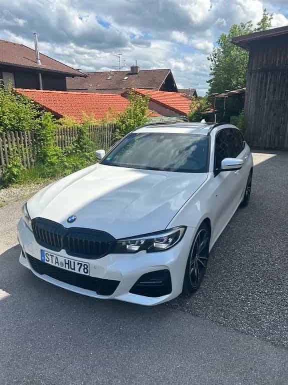 BMW 330 i Touring M Sport Automatic M Sport 04/2021-photo-3