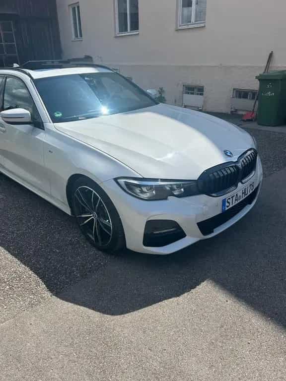 BMW 330 i Touring M Sport Automatic M Sport 04/2021-photo-4