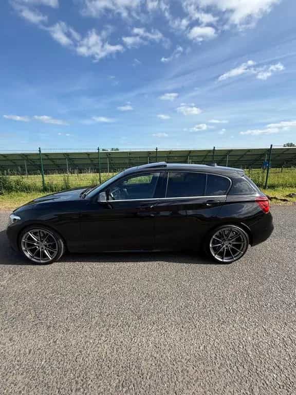 BMW M140i xDrive A Special Edition - 03/2019-photo-2