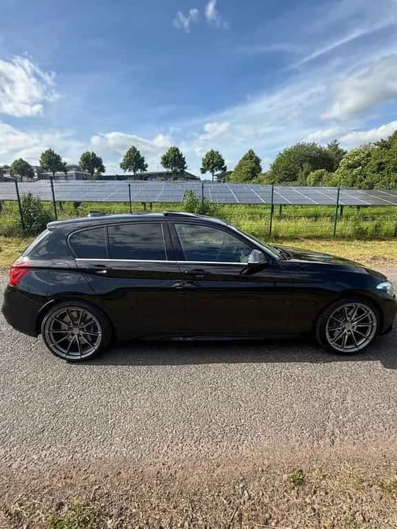 BMW M140i xDrive A Special Edition - 03/2019-photo-6