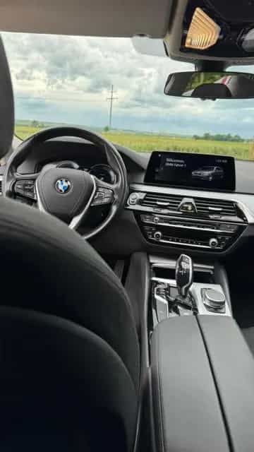 BMW 520 d Touring A - NAVI/KAMERA/AHK/PANO 12/2018-photo-7