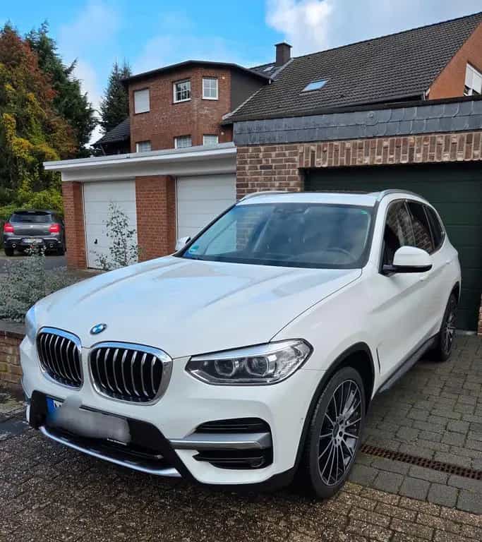 BMW X3 xDrive30i, Luxury Line, Top gepflegt 12/2020-photo-0