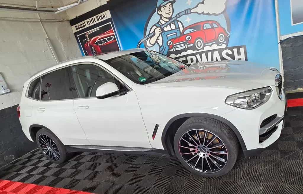 BMW X3 xDrive30i, Luxury Line, Top gepflegt 12/2020-photo-2