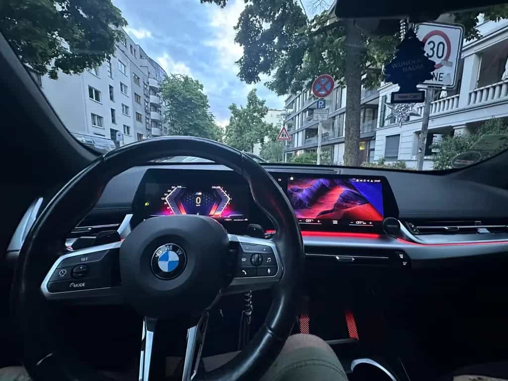 BMW X1 sDrive18i M Sport AHK Aktivsitz Kamera Drivin 01/2023-photo-6