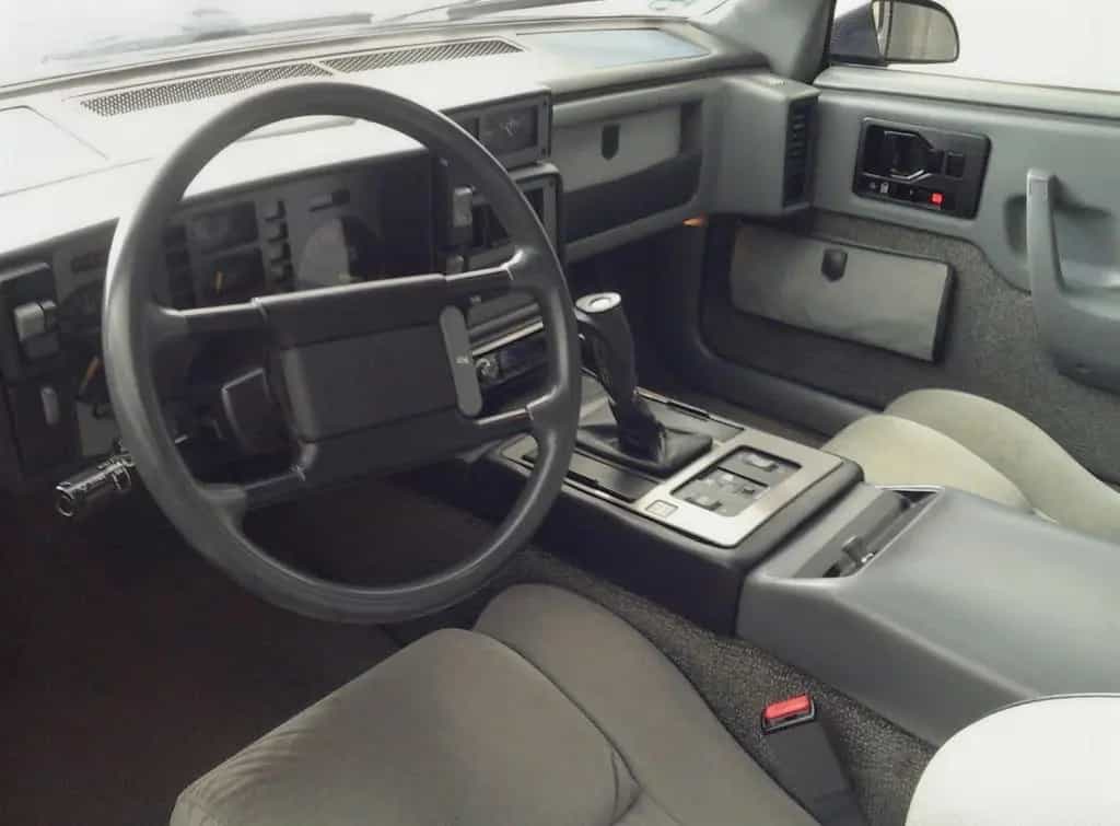 Pontiac Fiero GT 2,8 Liter V6 08/1987-photo-7