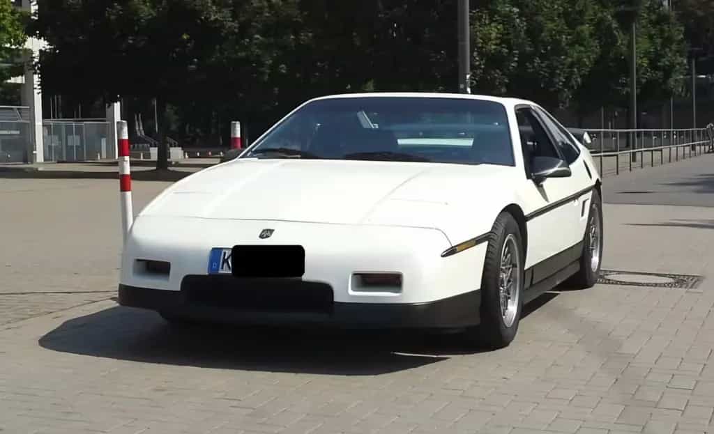 Pontiac Fiero GT 2,8 Liter V6 08/1987-photo-9