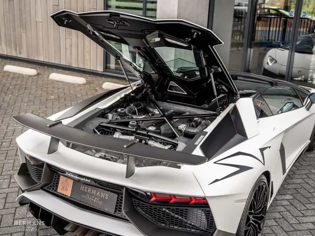 Lamborghini Aventador SV 750-4 V12 Roadster / 1/500 / Ad Per 03/2017-photo-10
