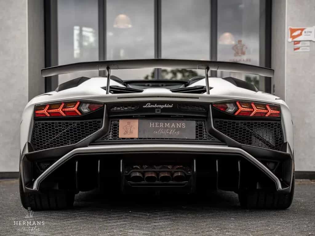 Lamborghini Aventador SV 750-4 V12 Roadster / 1/500 / Ad Per 03/2017-photo-11