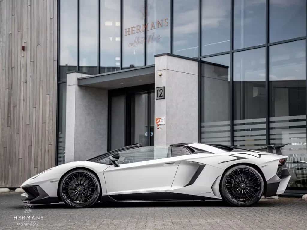 Lamborghini Aventador SV 750-4 V12 Roadster / 1/500 / Ad Per 03/2017-photo-15
