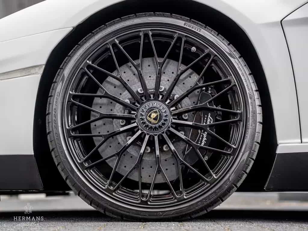 Lamborghini Aventador SV 750-4 V12 Roadster / 1/500 / Ad Per 03/2017-photo-17