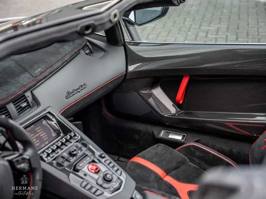 Lamborghini Aventador SV 750-4 V12 Roadster / 1/500 / Ad Per 03/2017-photo-22