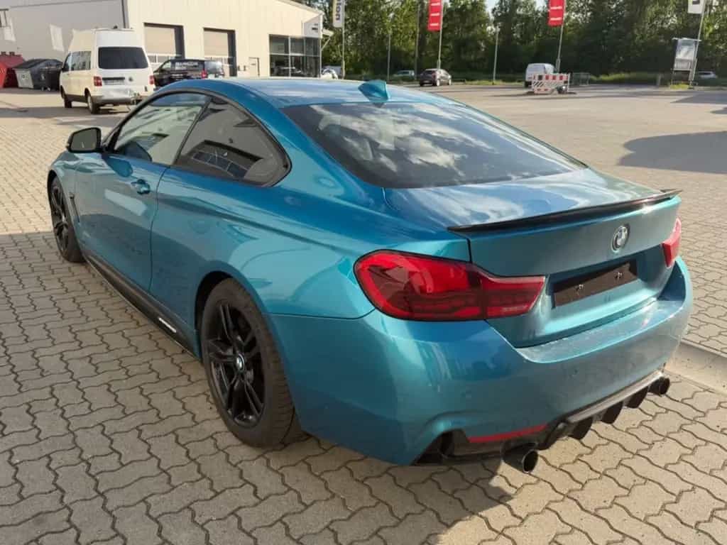 BMW 430 i Coupé M Sport A 07/2019-photo-2