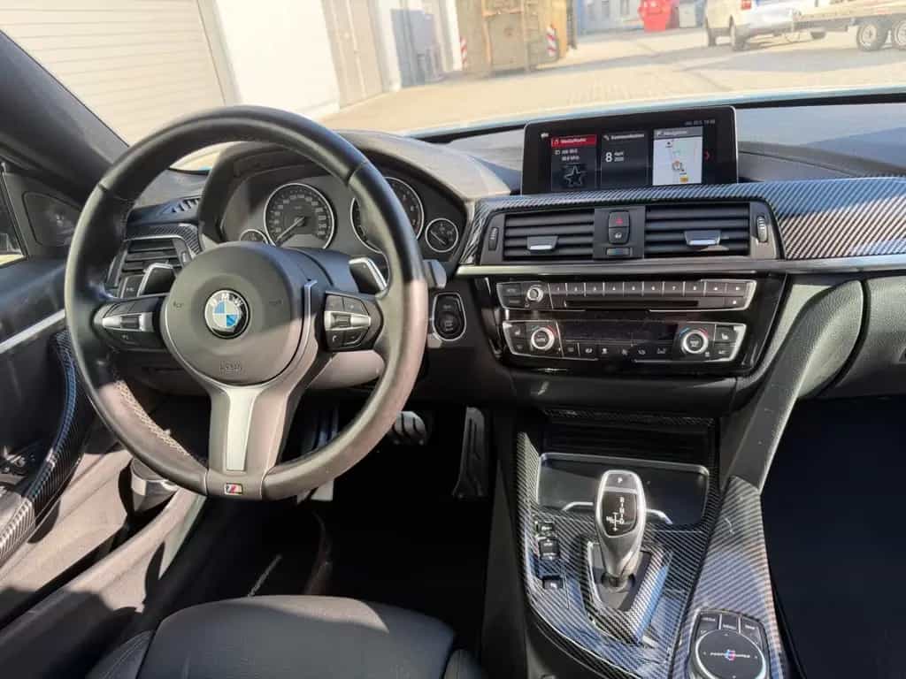 BMW 430 i Coupé M Sport A 07/2019-photo-8