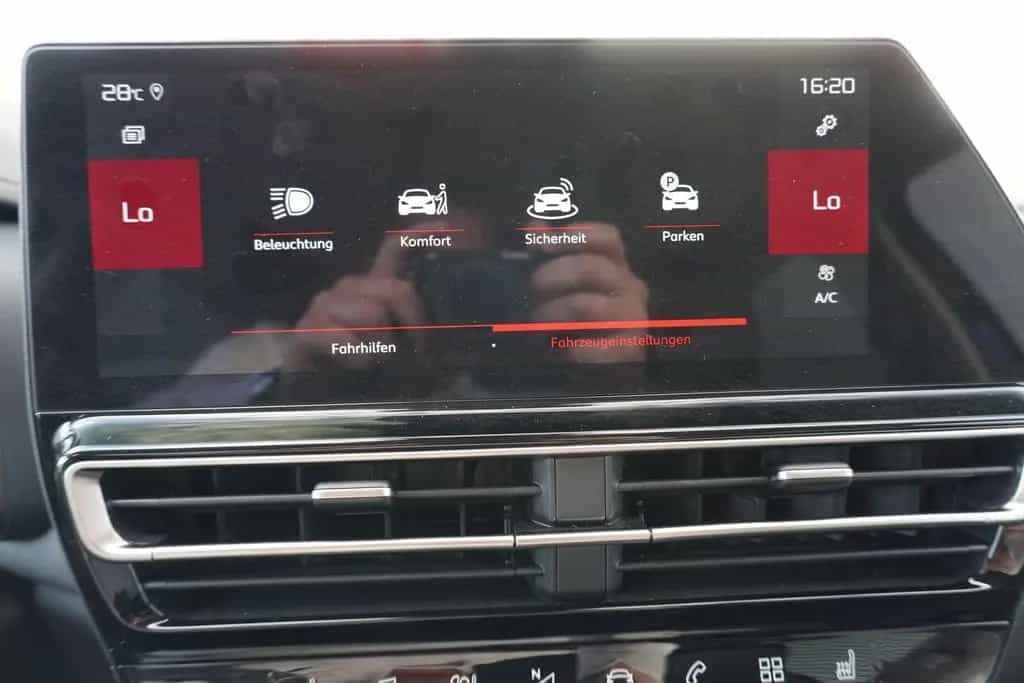 Citroën C5 Aircross 1.2 M-Hybrid Plus Aut. LED Navi 360° 03/2025-photo-19