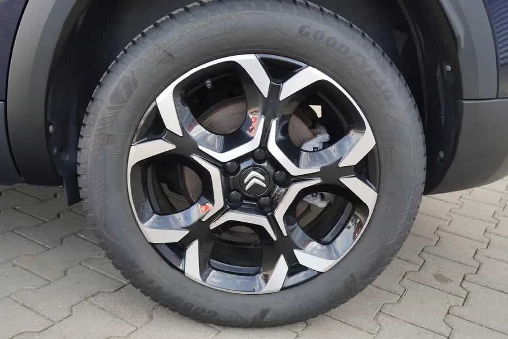 Citroën C5 Aircross 1.2 M-Hybrid Plus Aut. LED Navi 360° 03/2025-photo-30