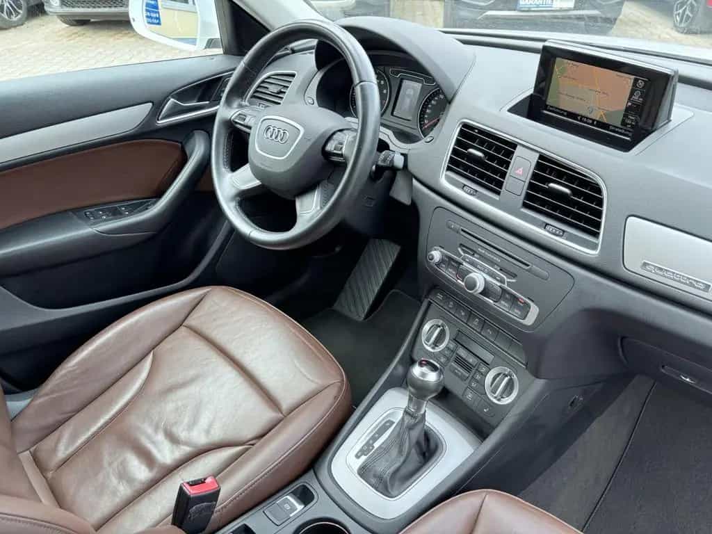 Audi Q3 2.0 TFSI Quattro*S-Line*Auto*Leder*Navi*Xenon 11/2012-photo-22