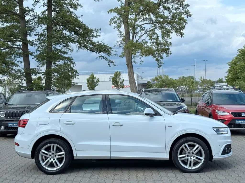 Audi Q3 2.0 TFSI Quattro*S-Line*Auto*Leder*Navi*Xenon 11/2012-photo-3