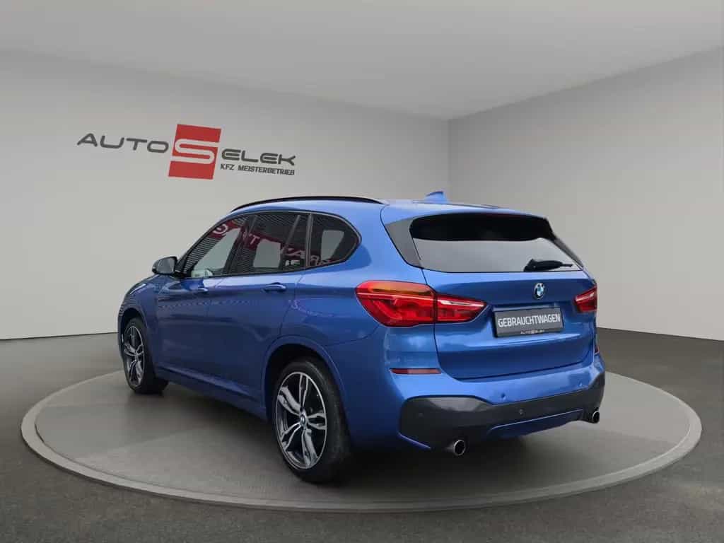 BMW X1 xDrive 20 d M-Sport Automatik 06/2017-photo-2