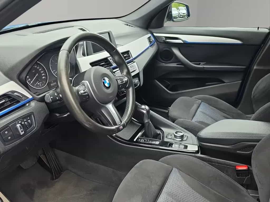 BMW X1 xDrive 20 d M-Sport Automatik 06/2017-photo-8