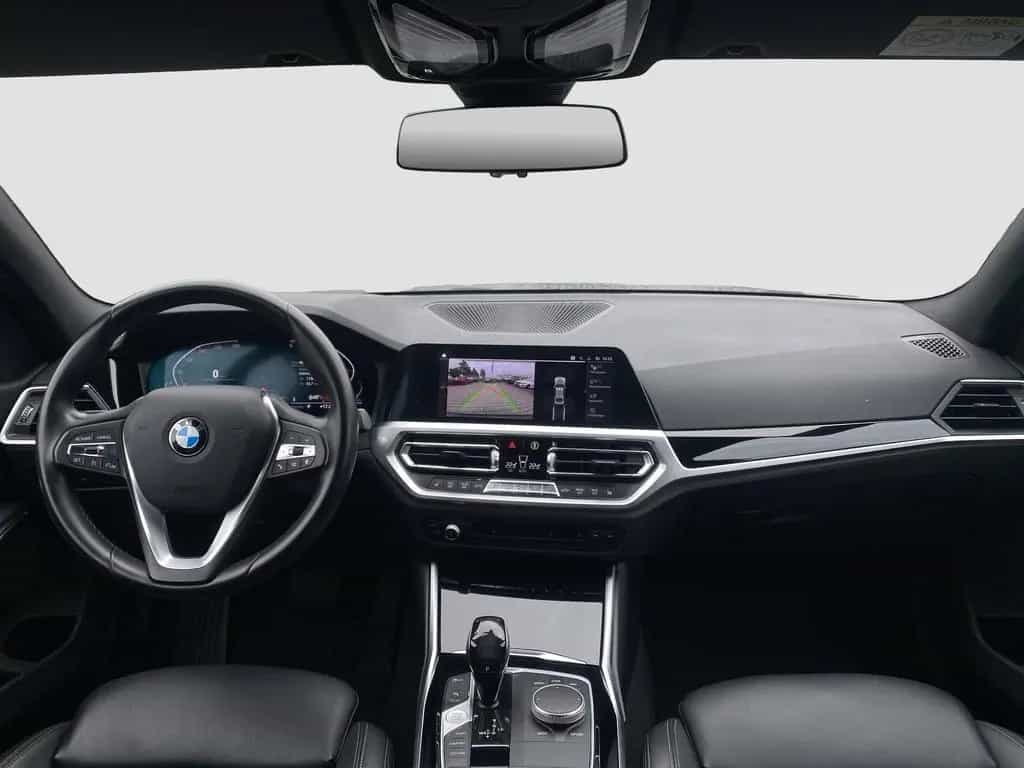 BMW 320 d Limousine Sport Line LED DrvAss AHK HUD RFK 10/2019-photo-10