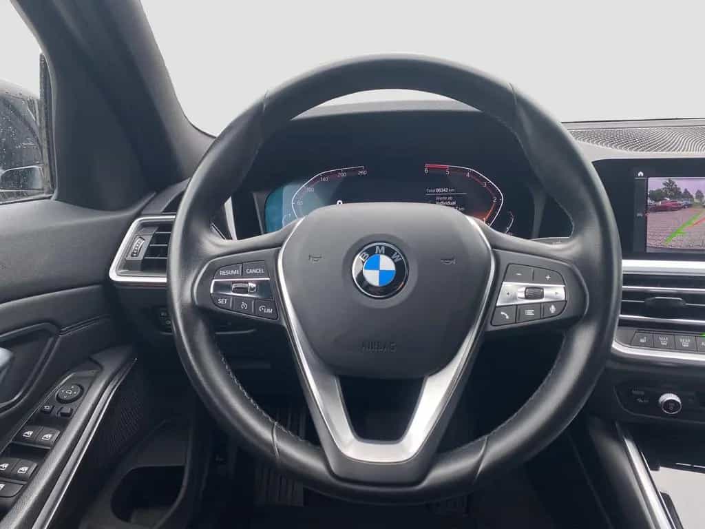 BMW 320 d Limousine Sport Line LED DrvAss AHK HUD RFK 10/2019-photo-11