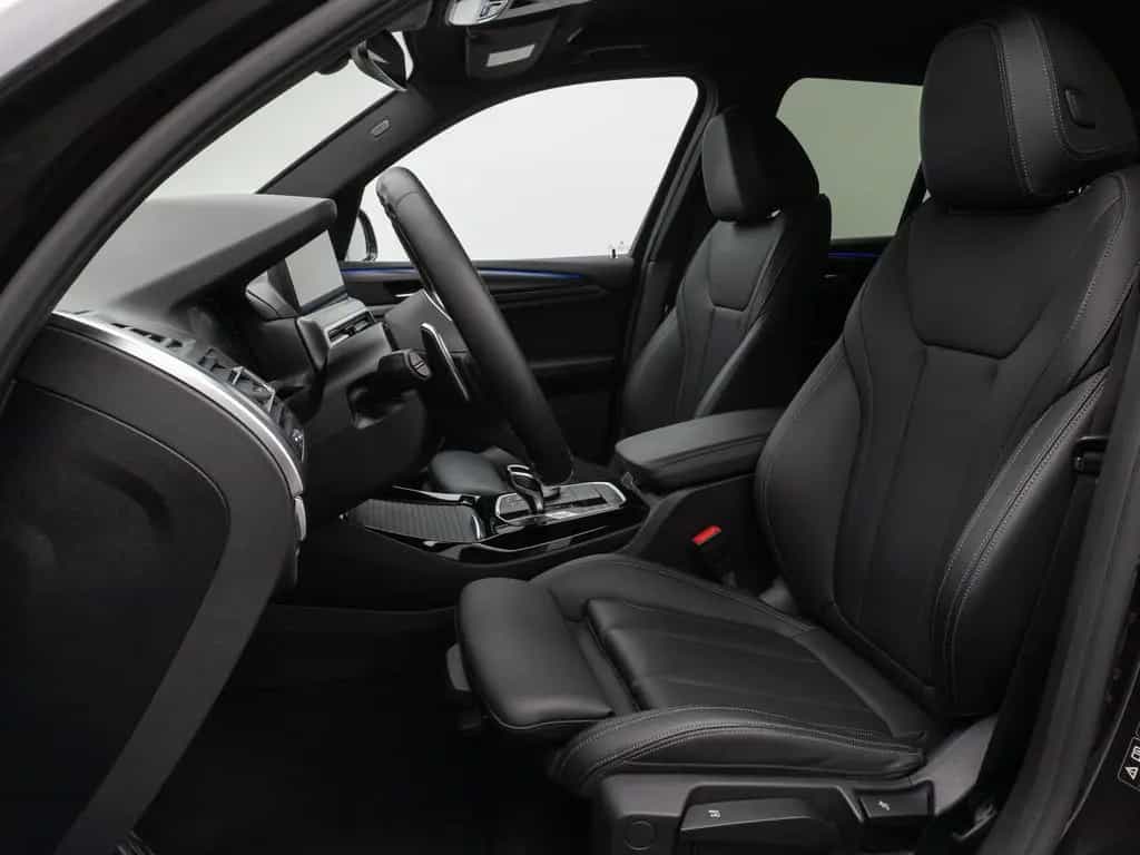 BMW X3 xD20i M Sport Laser Kamera DAB HiFi Komfort 09/2022-photo-33