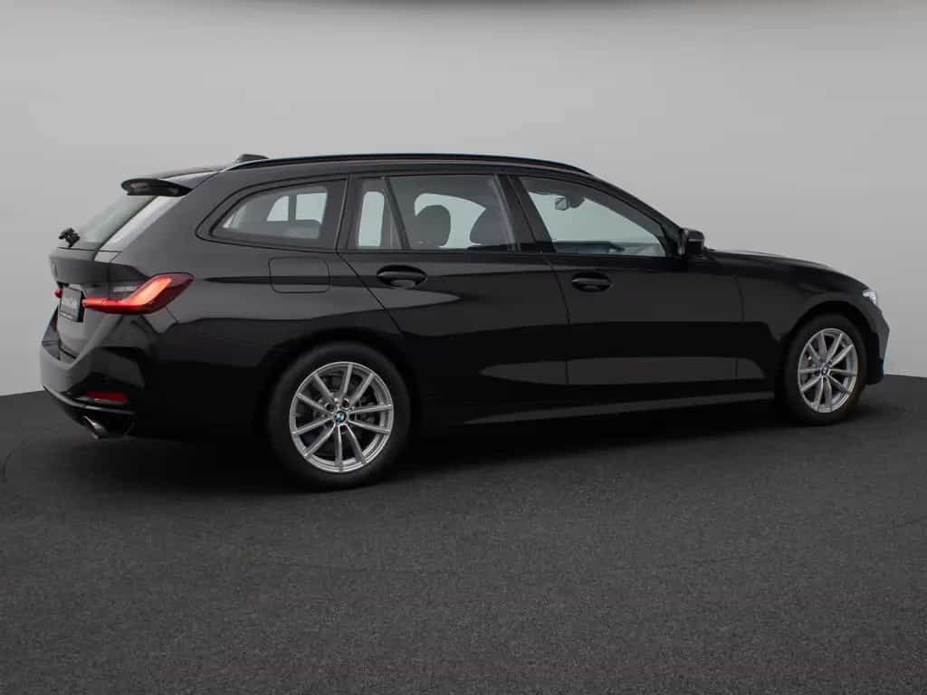 BMW 330 i xD DAB HUD CockPitPro PDCFernlichtassist 10/2022-photo-5