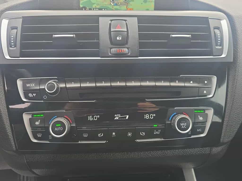 BMW 118 d M Sport Navi Leder Tempomat PDC 11/2015-photo-25